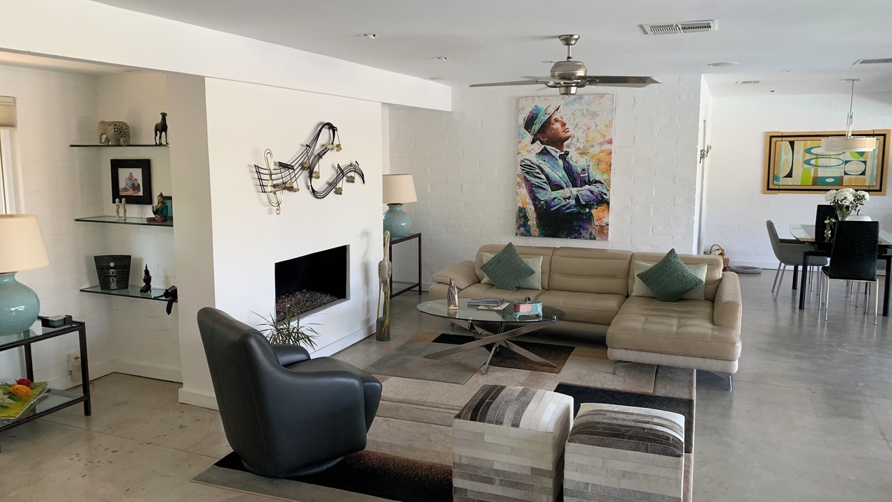 Photo of Livingroom in Tahquitz River Estates