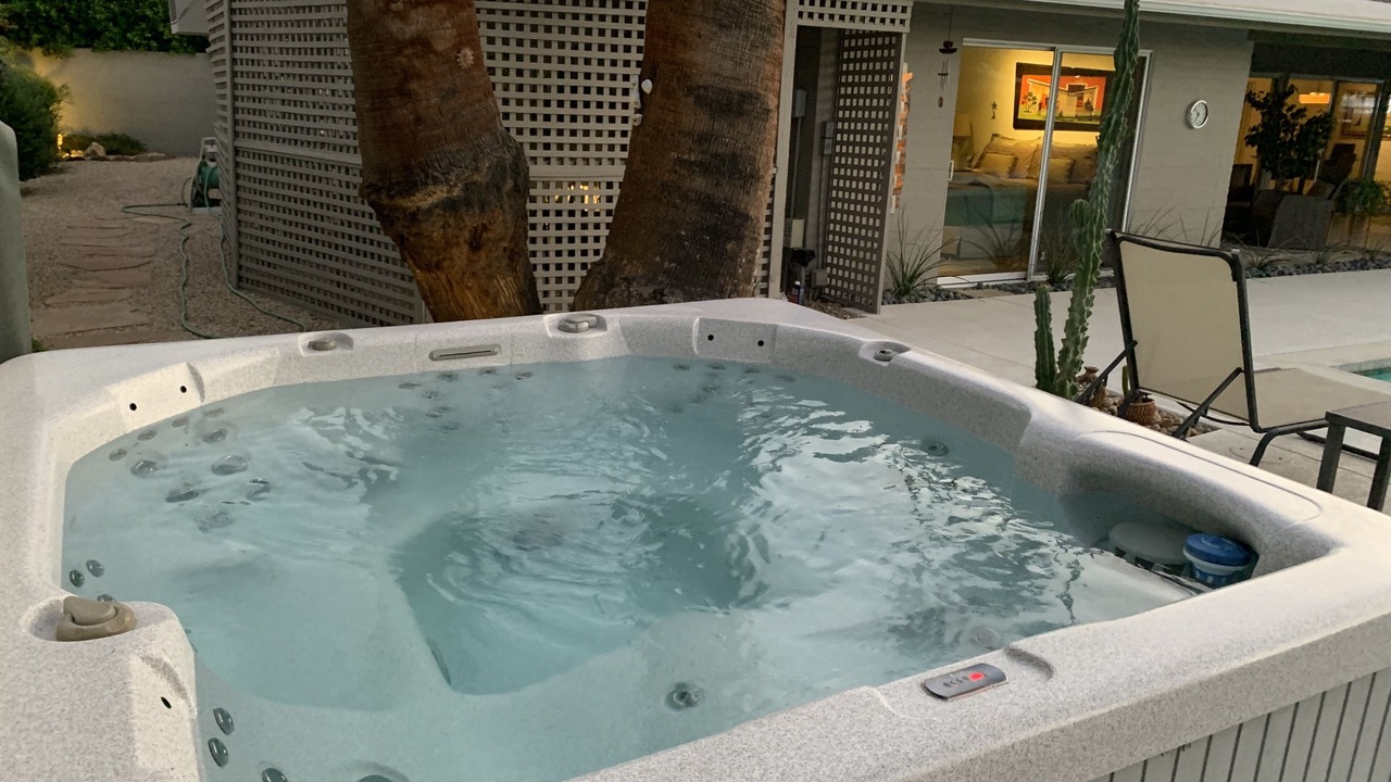 Photo of Patio Balcony in Tahquitz River Estates