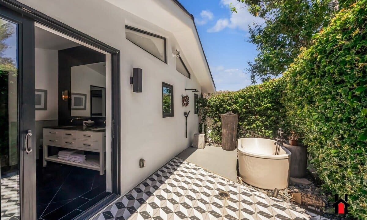Photo of Outdoor in Malibu