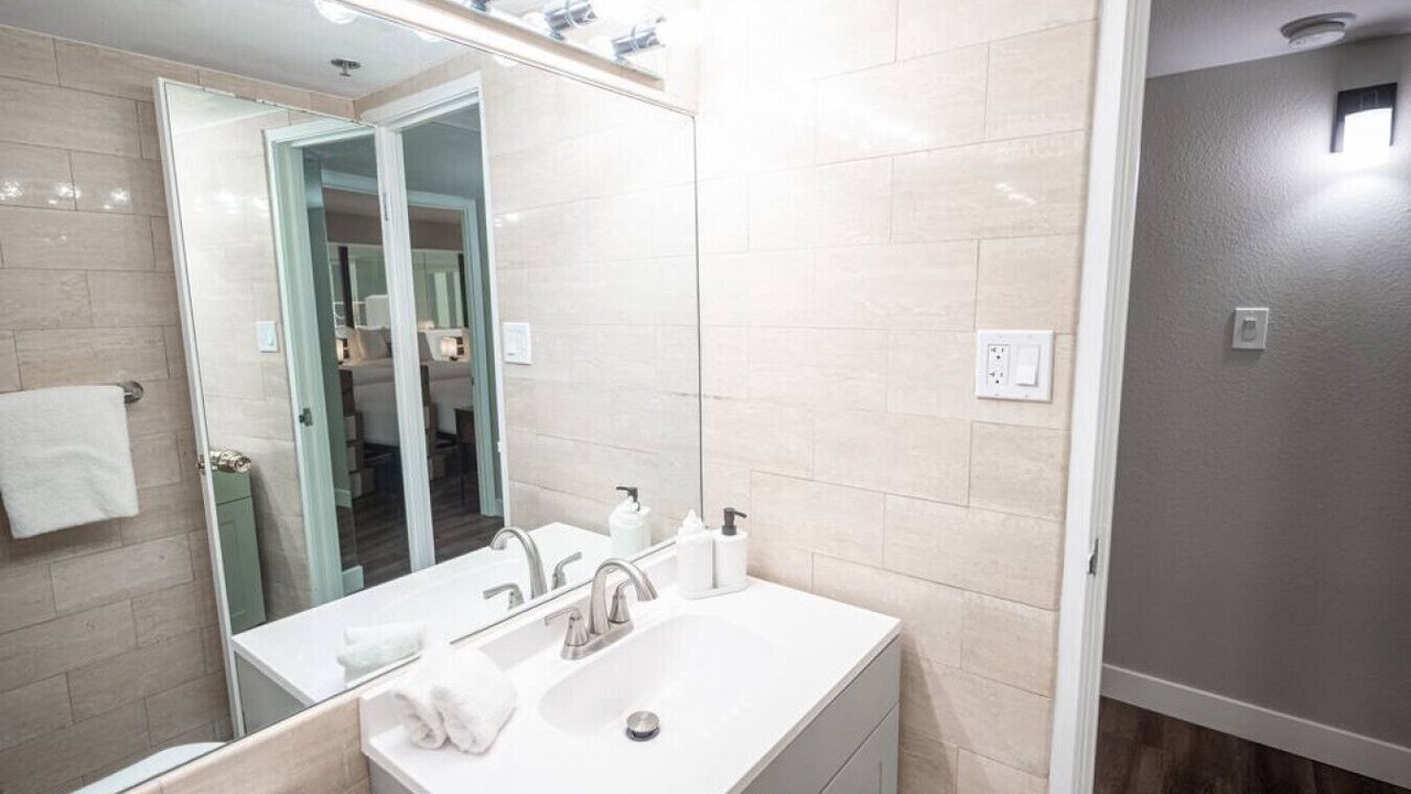 Photo of Bathroom in Las Vegas Strip