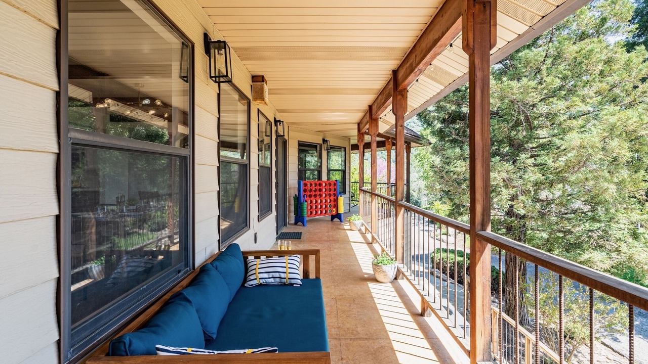 Photo of Patio Balcony in Three Rivers