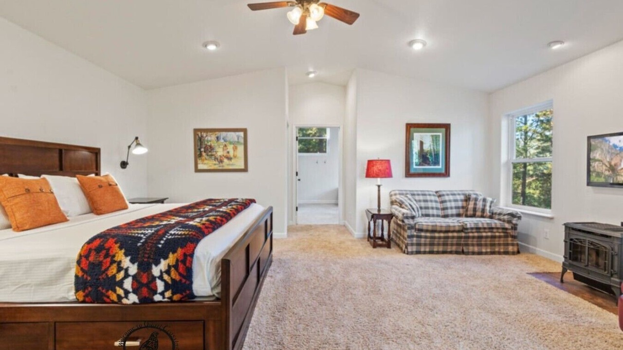 Photo of Bedroom in Coulterville