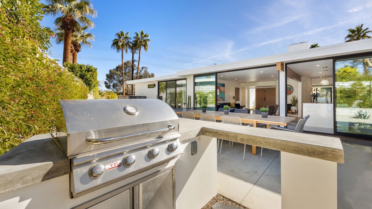 Photo of Outdoor in Sunmor