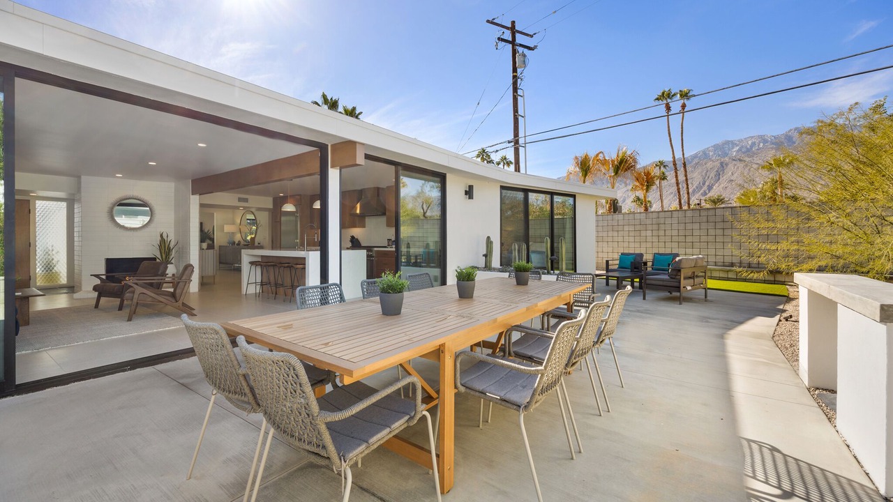 Photo of Outdoor in Sunmor