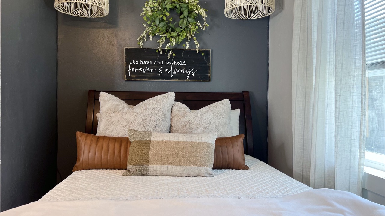 Photo of Bedroom in Springville