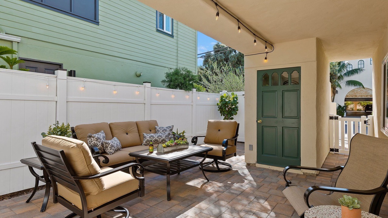 Photo of Outdoor in West Beach