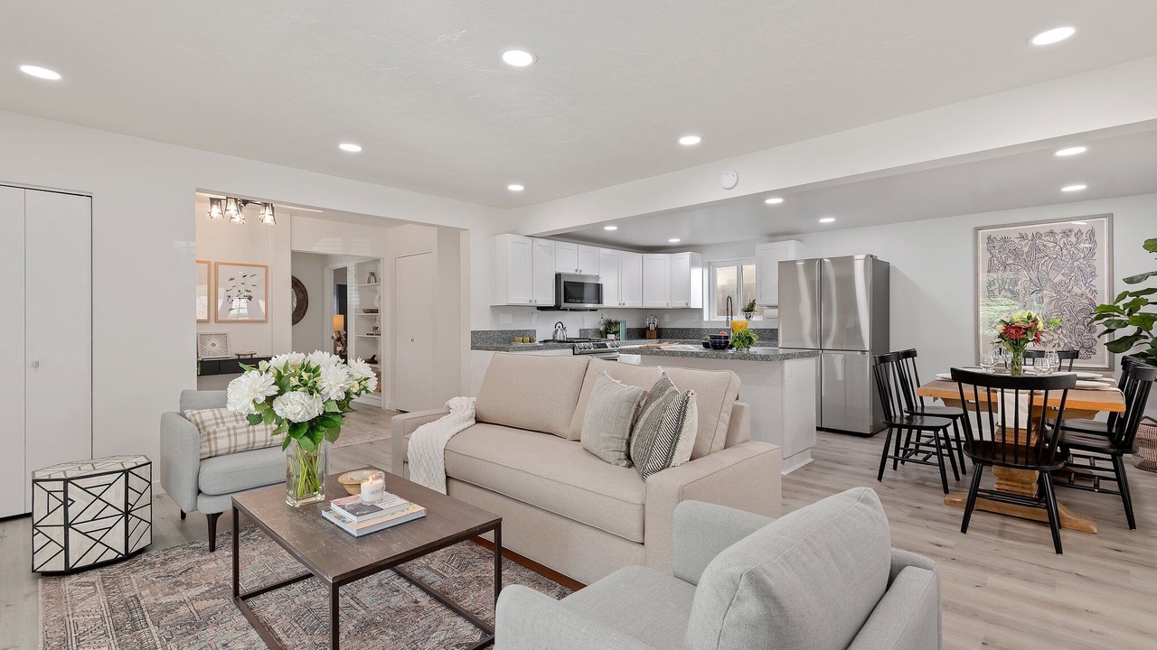 Photo of Livingroom in West Beach
