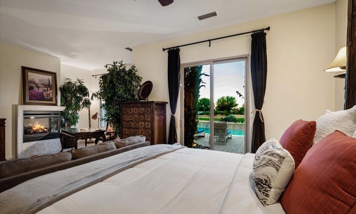 Photo of Bedroom in La Quinta