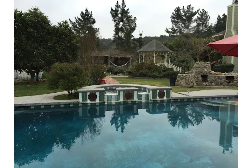 Photo of Outdoor in Callender