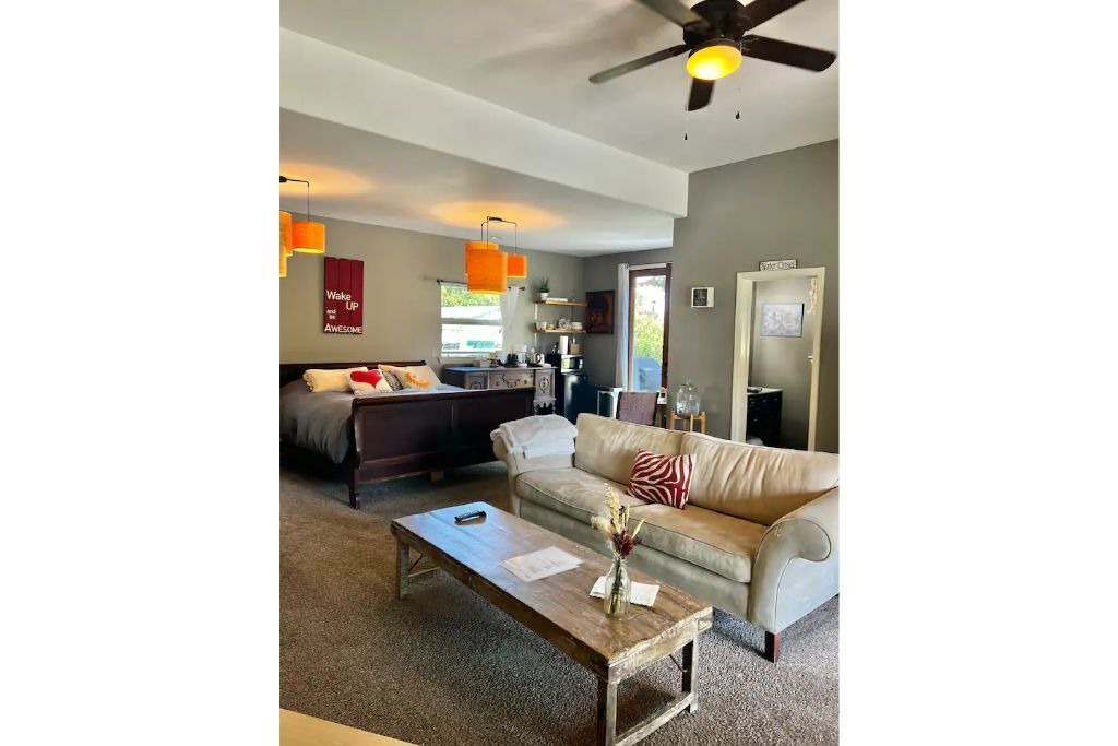 Photo of Livingroom in Callender