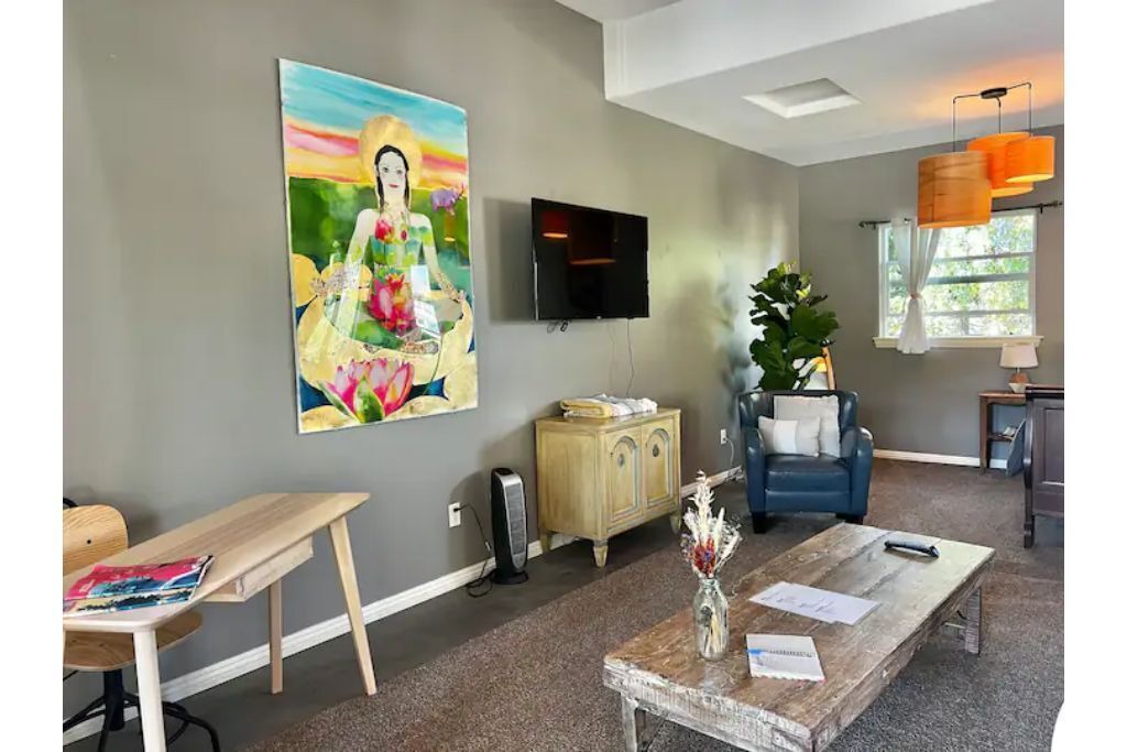 Photo of Livingroom in Callender