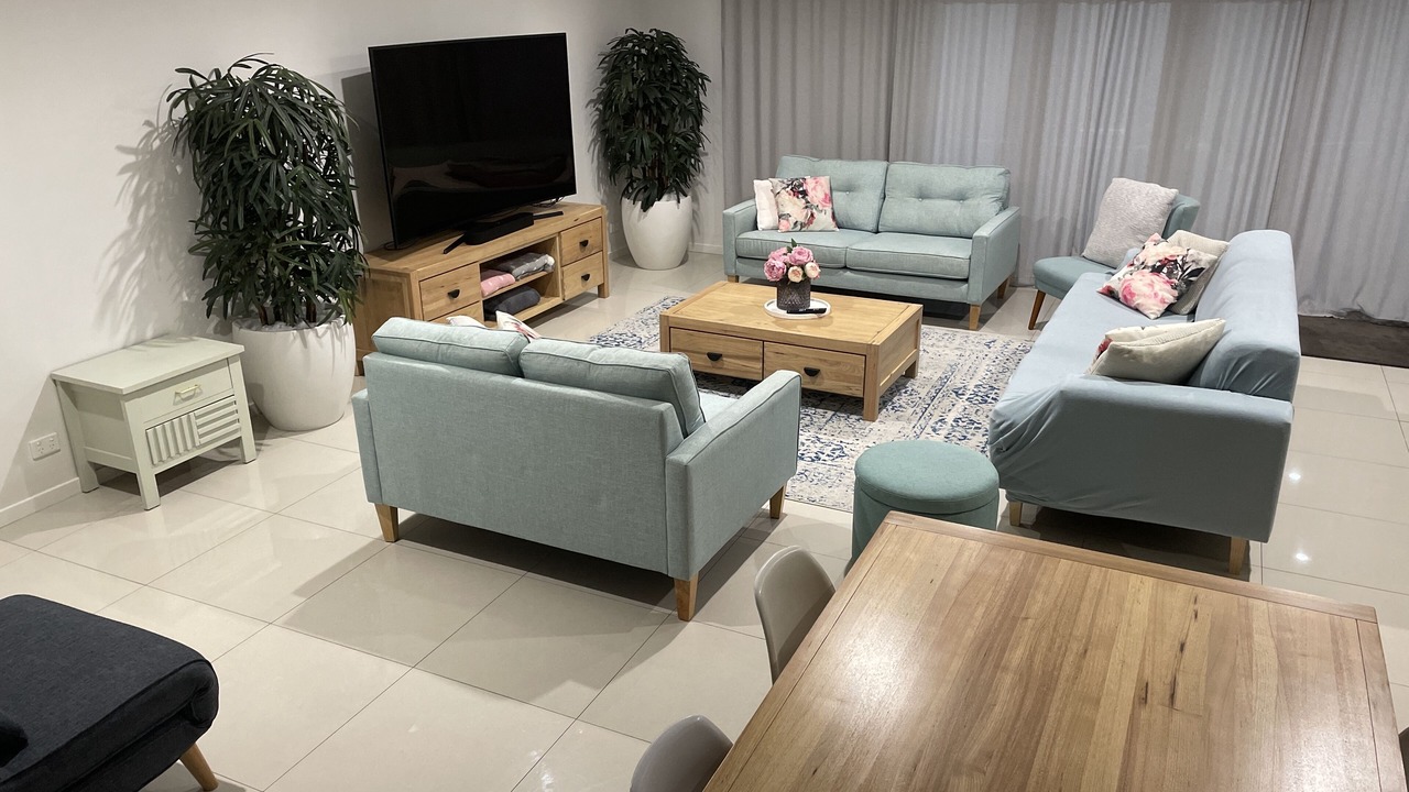 Photo of Livingroom in Mermaid Waters