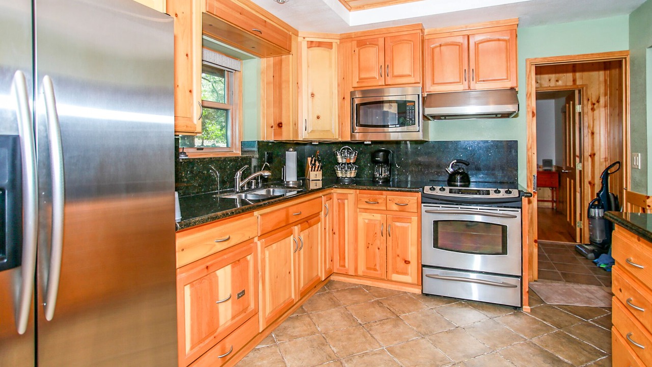 Photo of Kitchen in Summit Estates