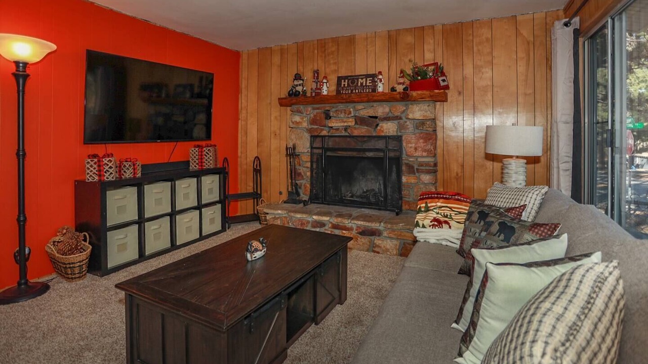 Photo of Bedroom in Big Bear