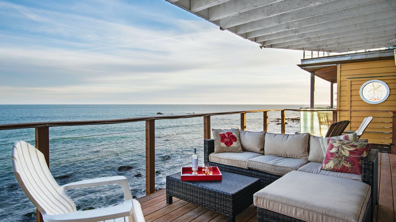 Photo of Patio Balcony in Eastern Malibu