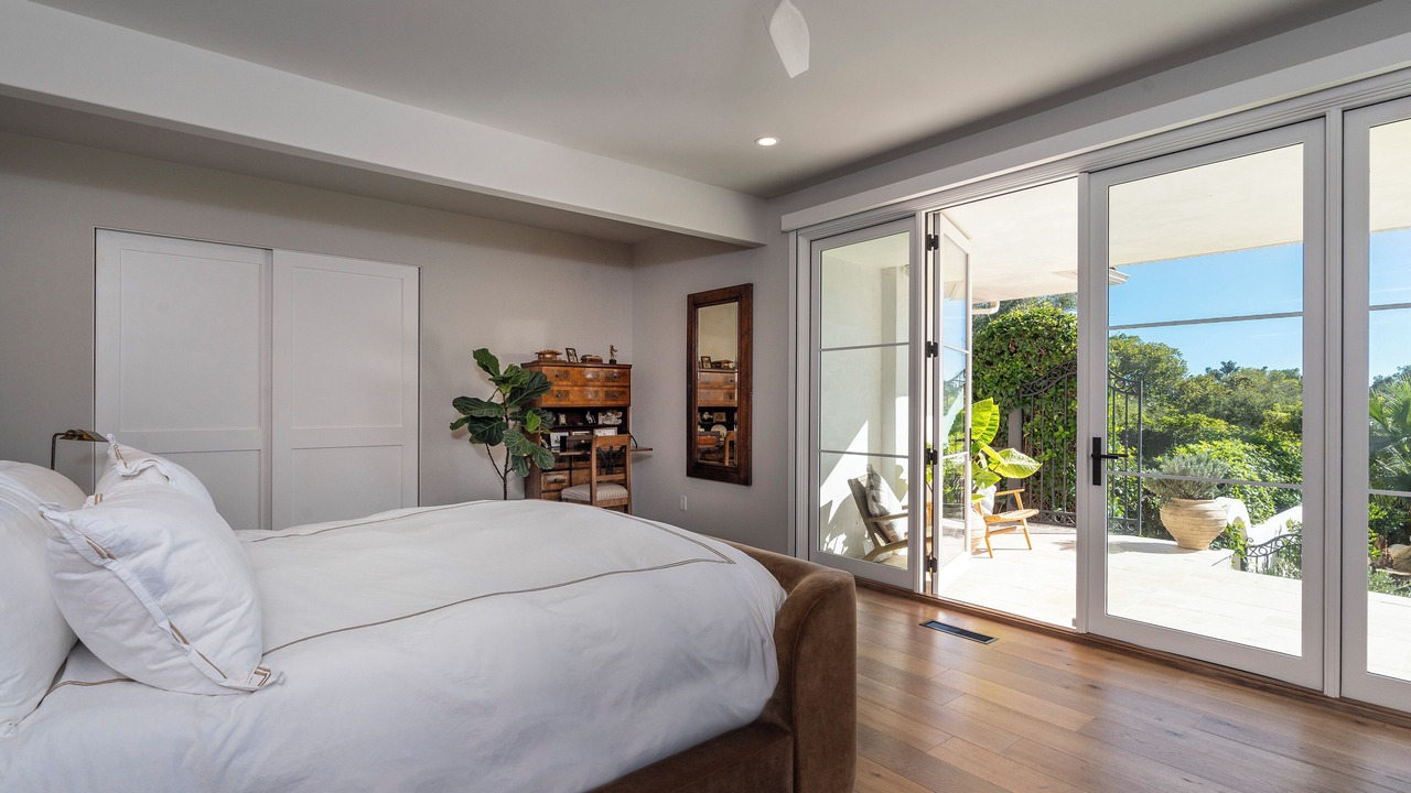 Photo of Bedroom in Golden Quadrangle
