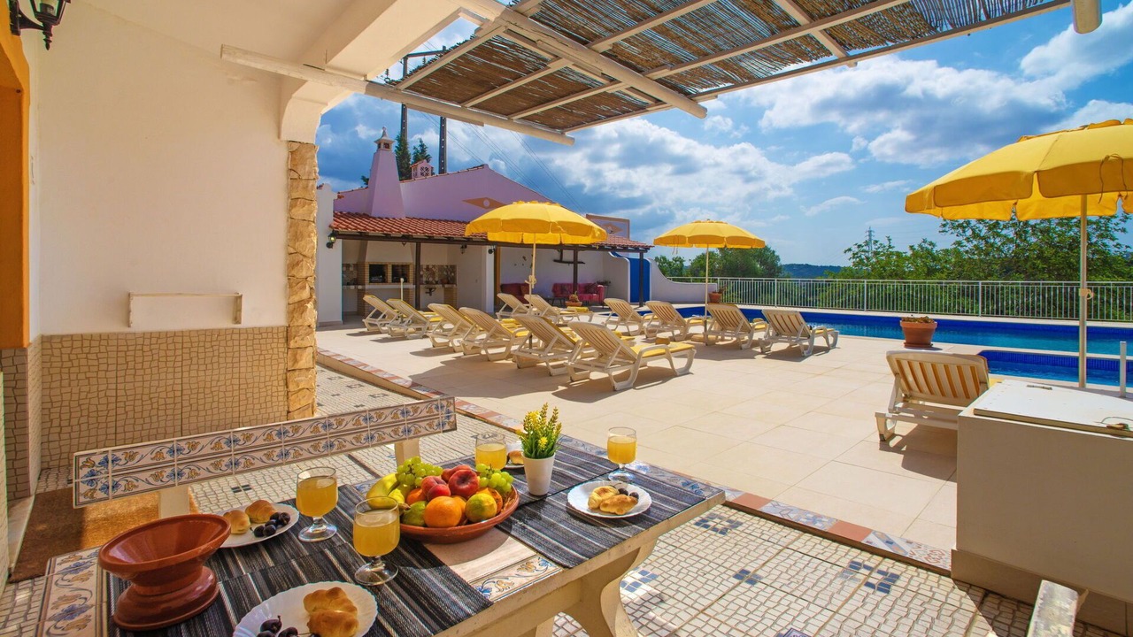 Photo of Outdoor in Mem Moniz