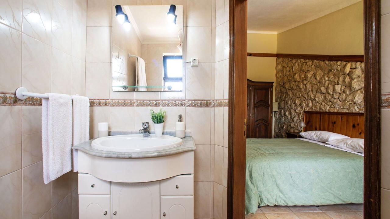 Photo of Bathroom in Mem Moniz
