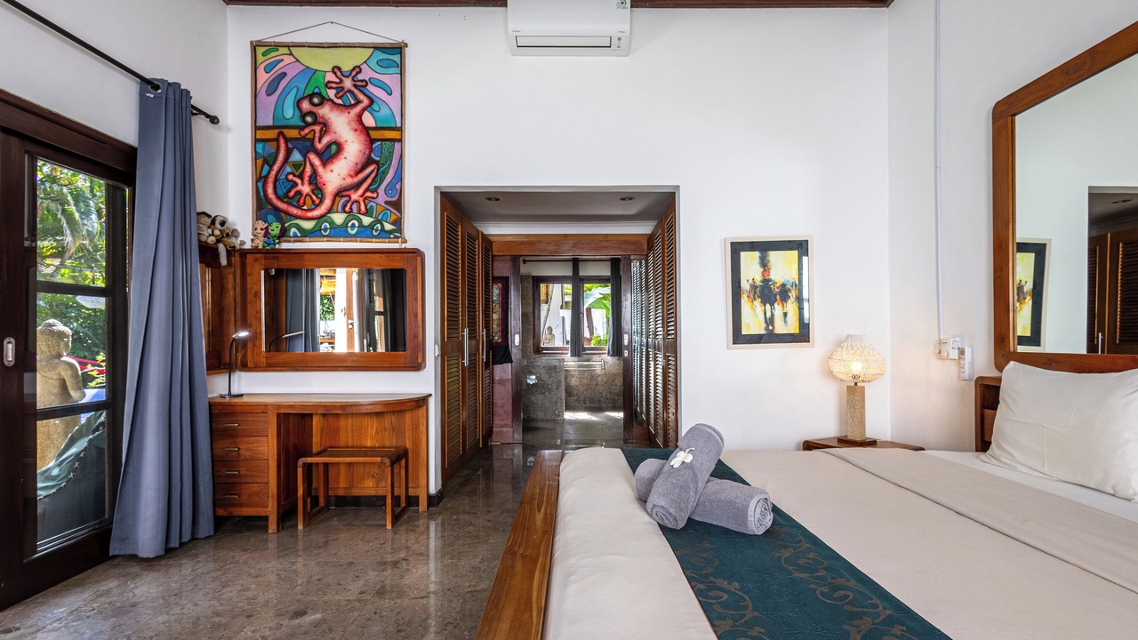 Photo of Bedroom in Drupadi