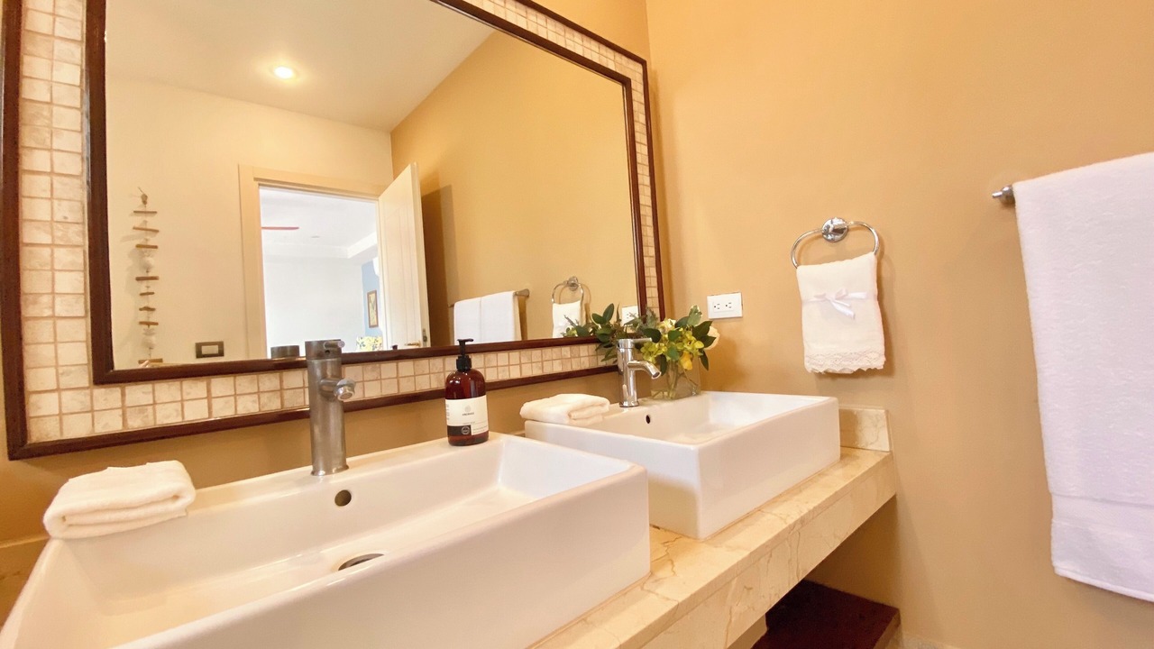 Photo of Bathroom in Playa Langosta