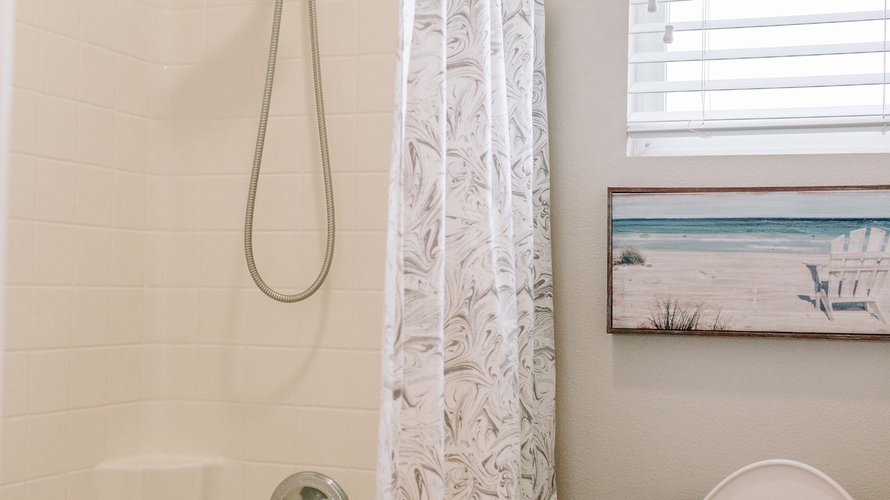 Photo of Bathroom in Calimesa