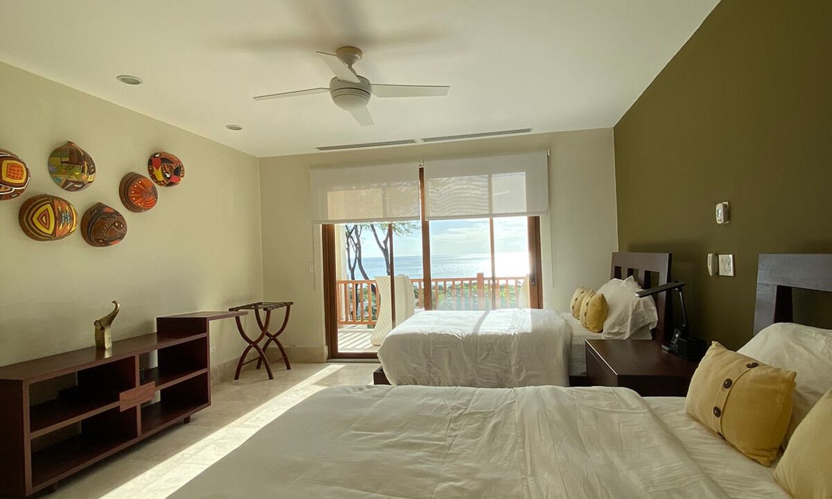 Photo of Bedroom in Tola