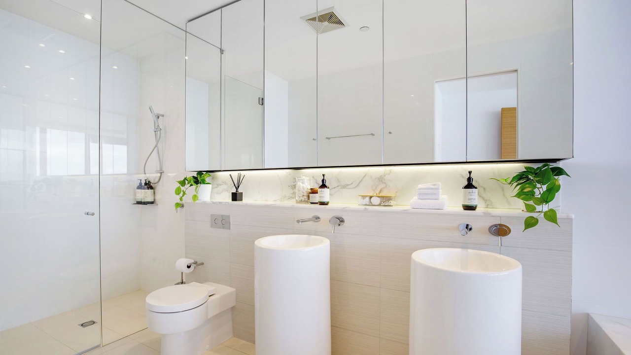 Photo of Bathroom in Broadbeach