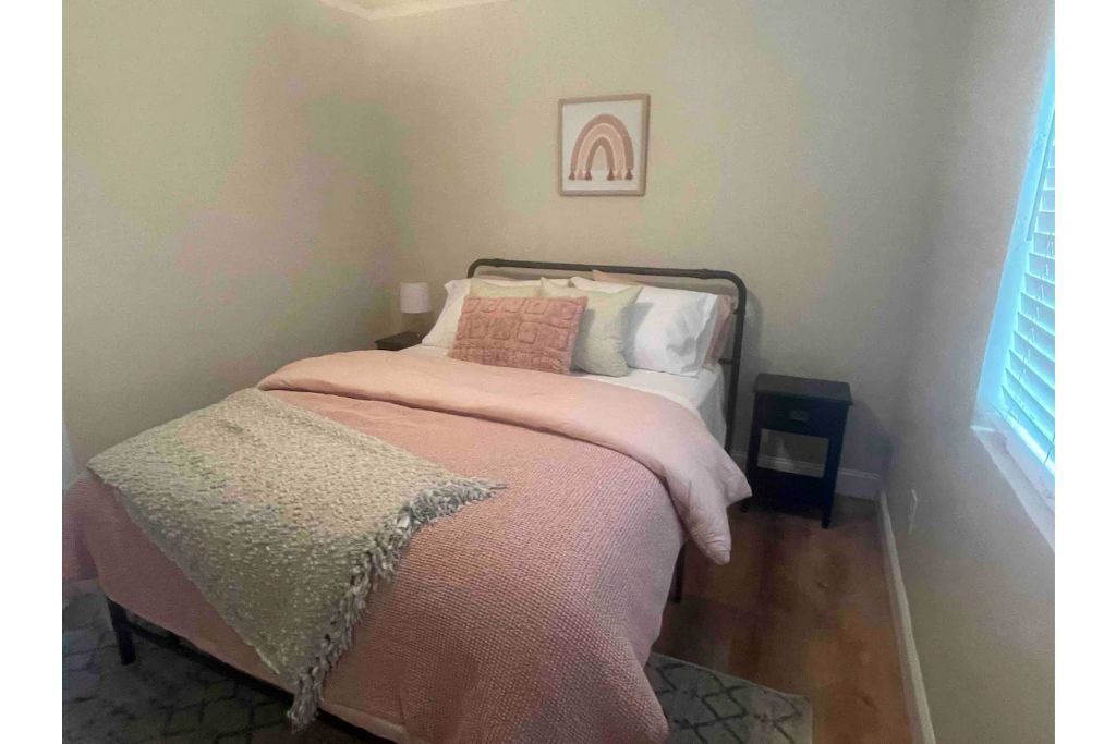 Photo of Bedroom in Sanger
