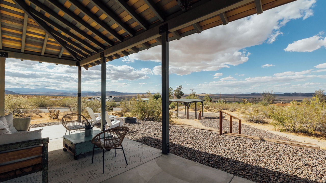 Photo of Patio Balcony in Panorama Heights