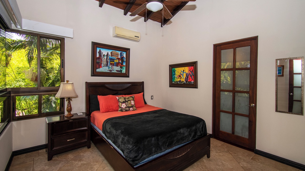 Photo of Bedroom in Uvita