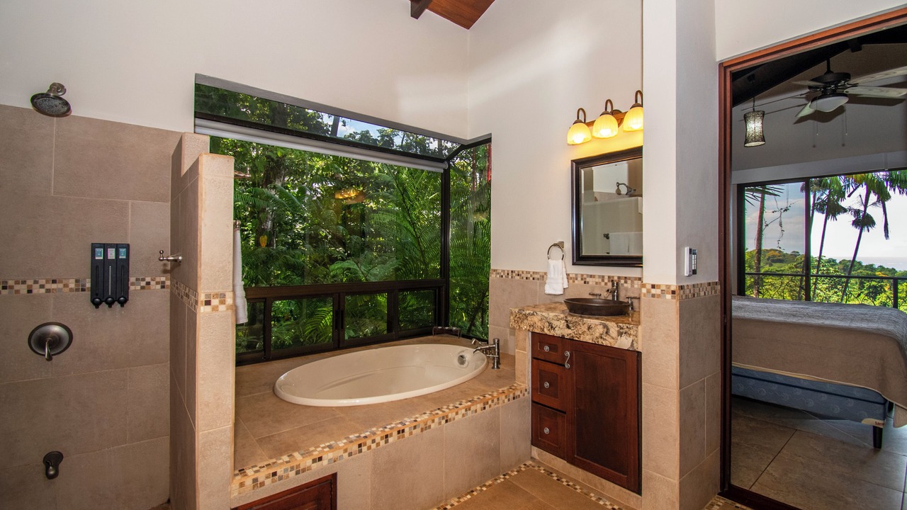 Photo of Bathroom in Uvita