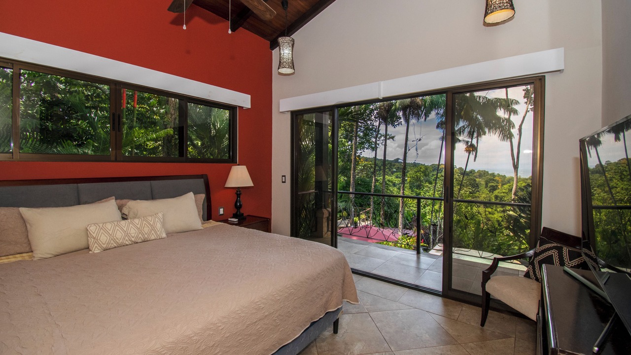 Photo of Bedroom in Uvita