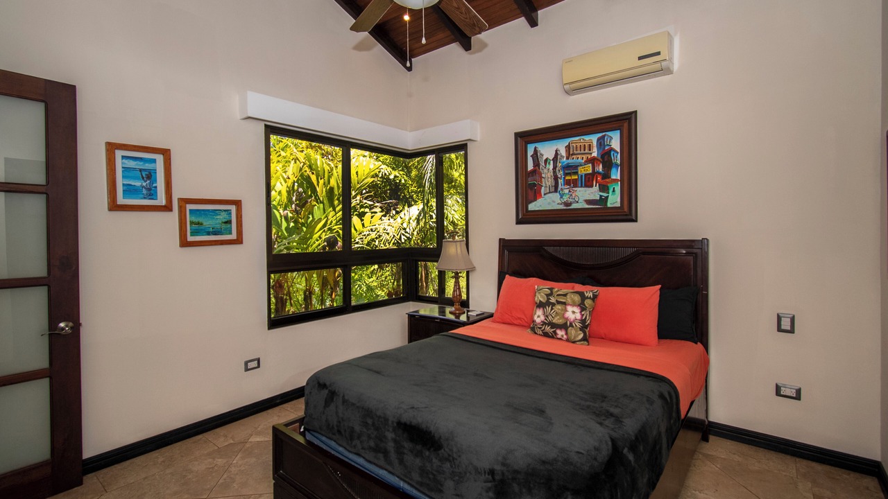 Photo of Bedroom in Uvita