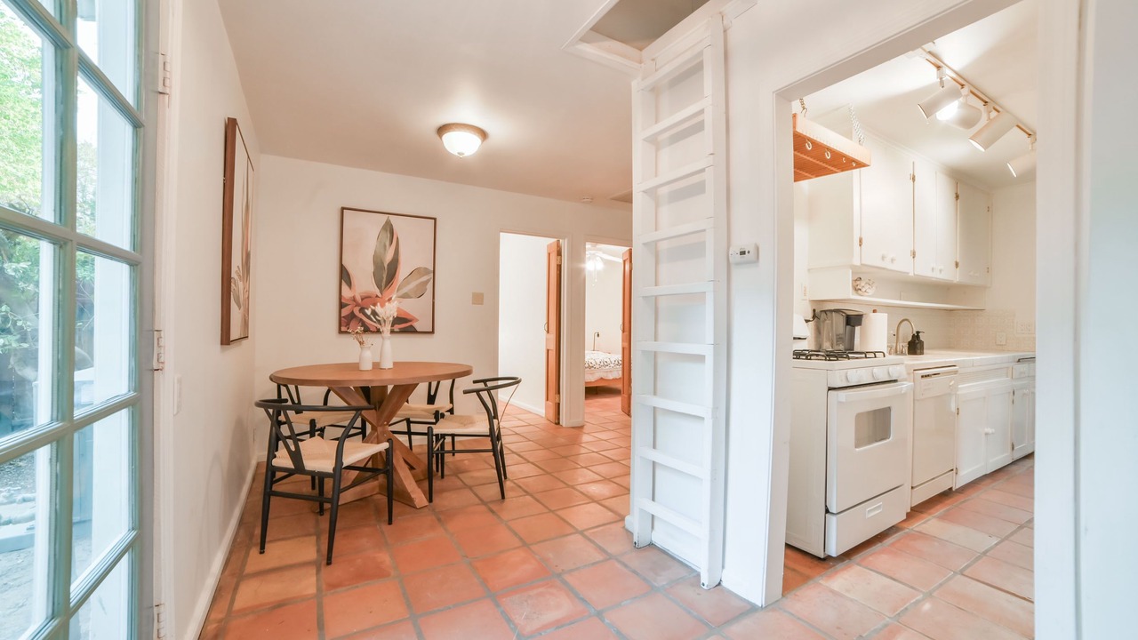 Photo of Livingroom in Raisin