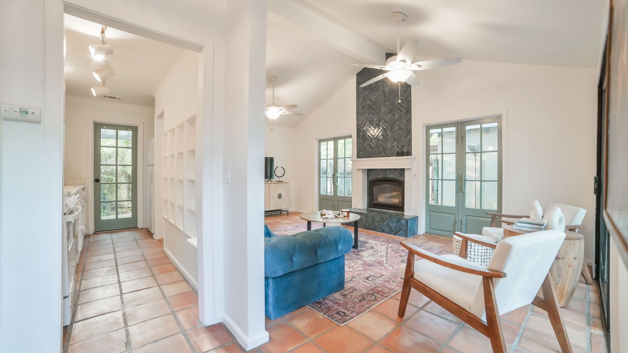 Photo of Livingroom in Raisin