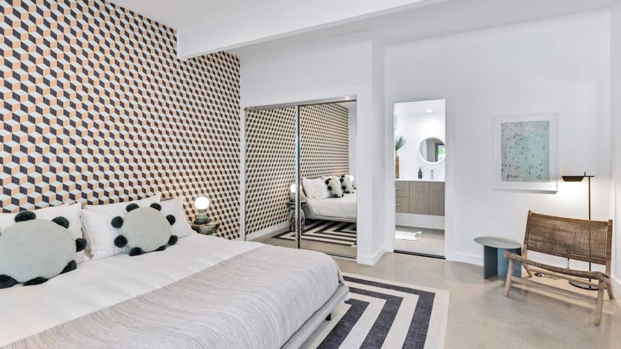 Photo of Bedroom in Racquet Club South