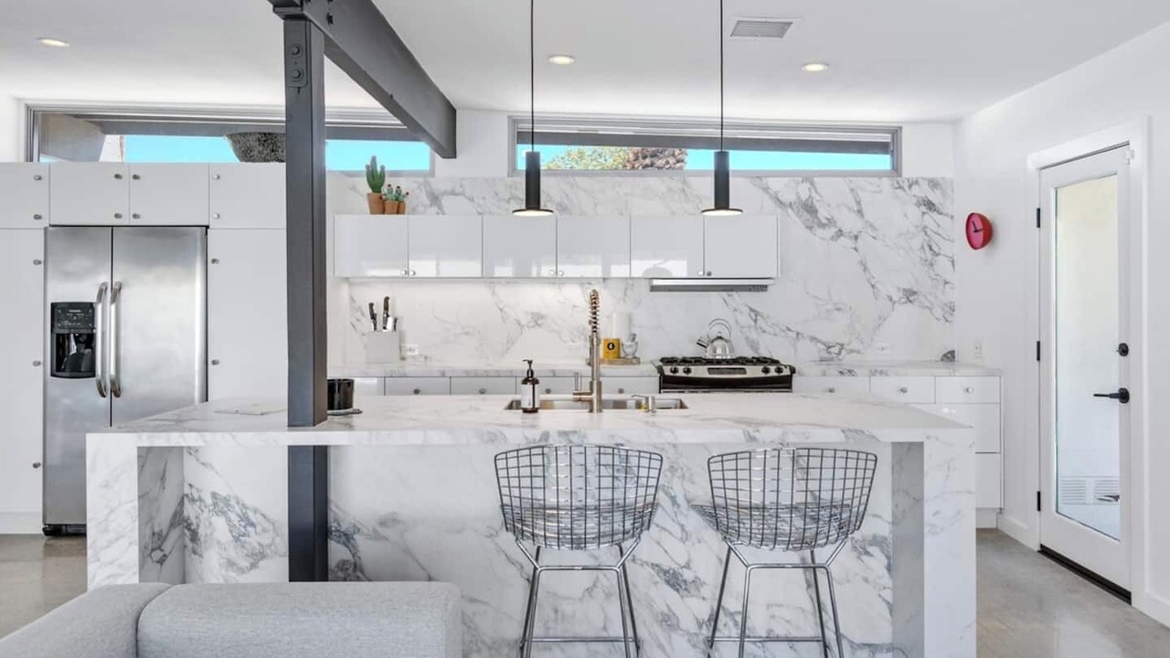 Photo of Kitchen in Racquet Club South