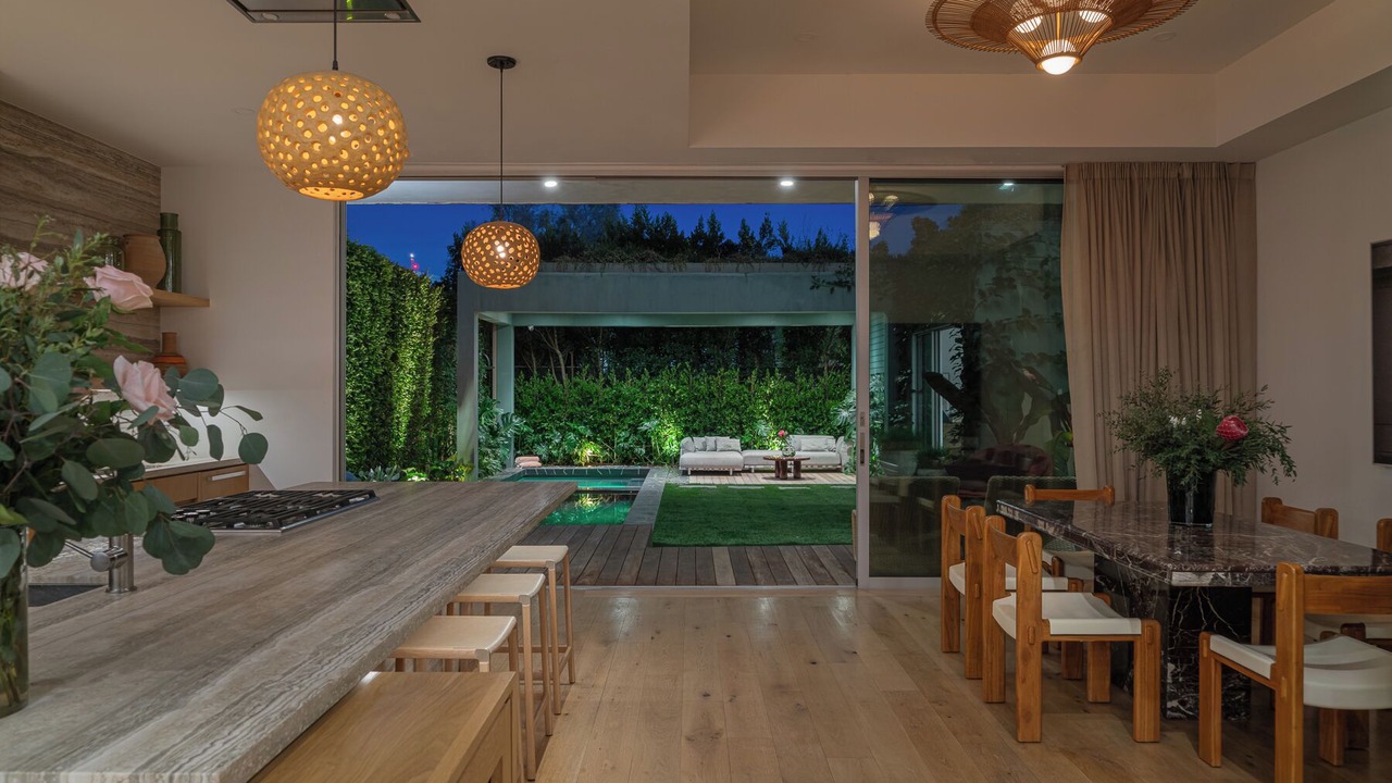 Photo of Outdoor in Los Angeles