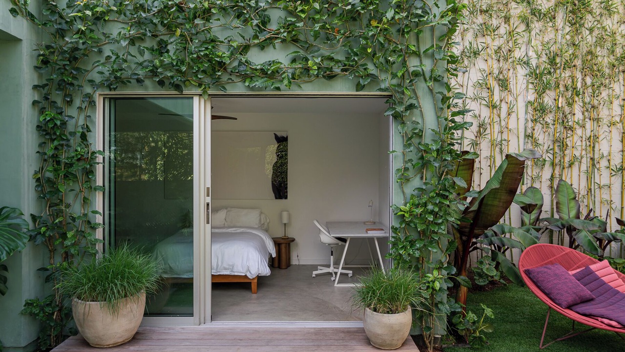 Photo of Patio Balcony in Los Angeles