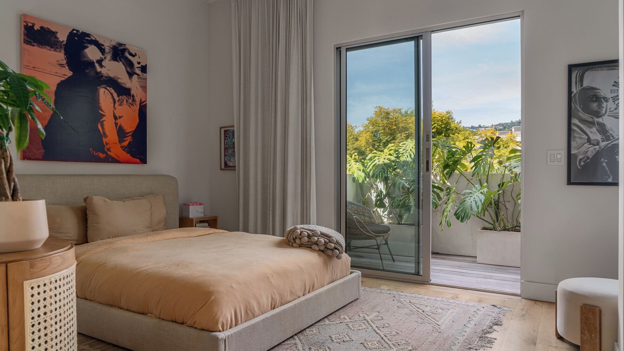 Photo of Bedroom in Los Angeles