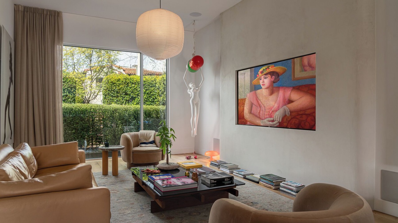 Photo of Livingroom in Los Angeles