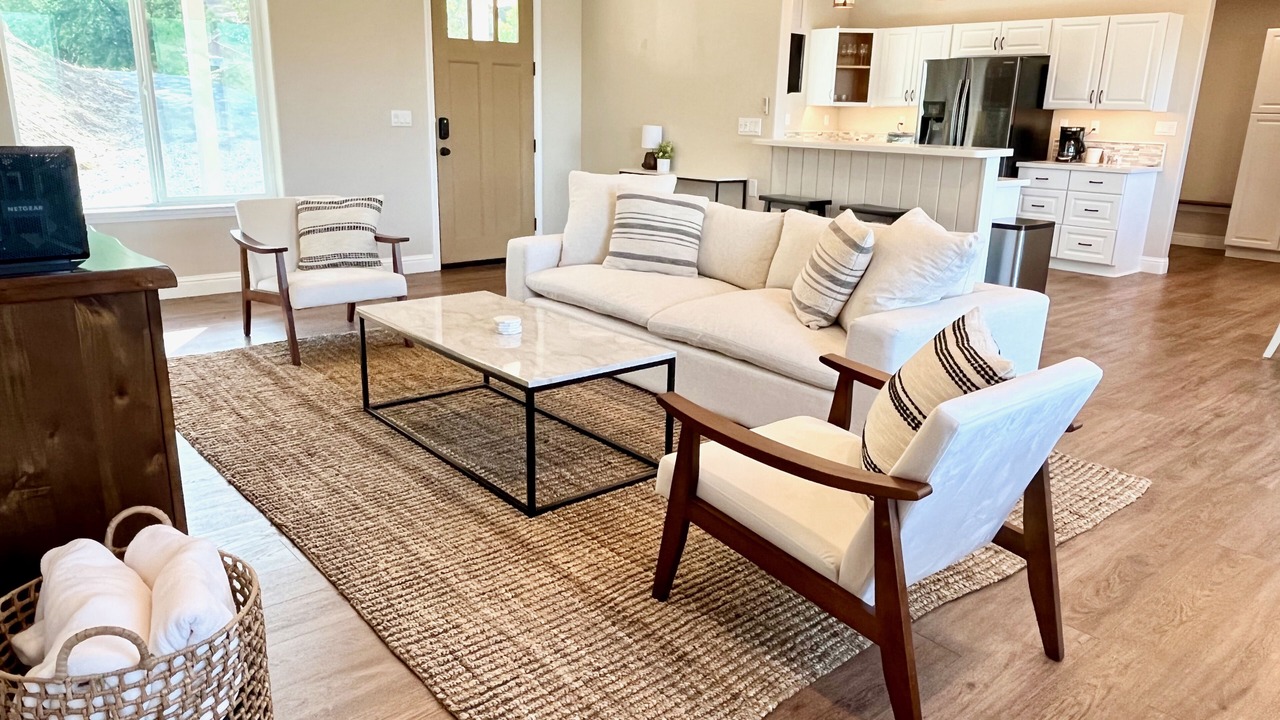 Photo of Livingroom in Three Rivers