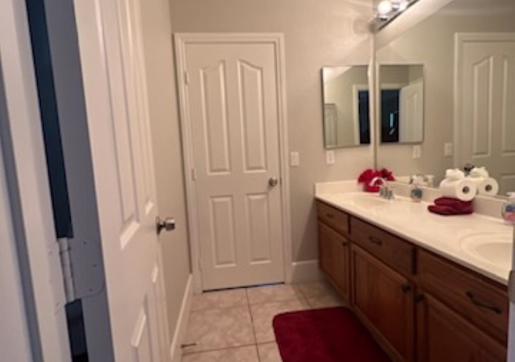 Photo of Bathroom in Sunrise Manor