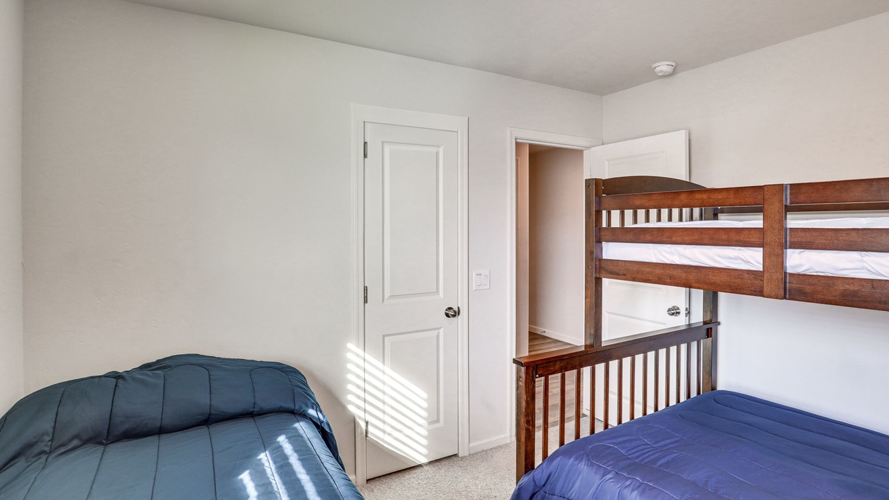 Photo of Bedroom in Bullhead City