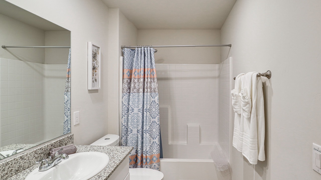 Photo of Bathroom in Bullhead City