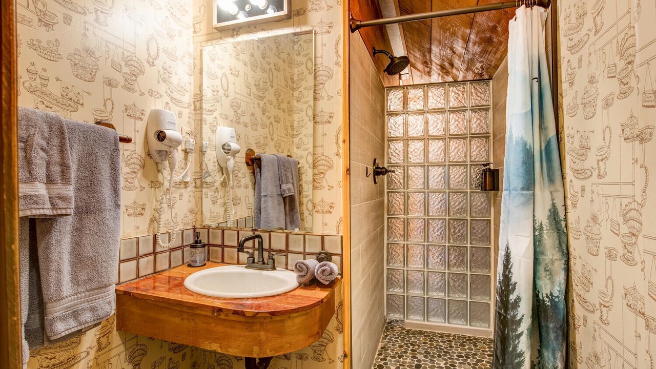 Photo of Bathroom in Arnold