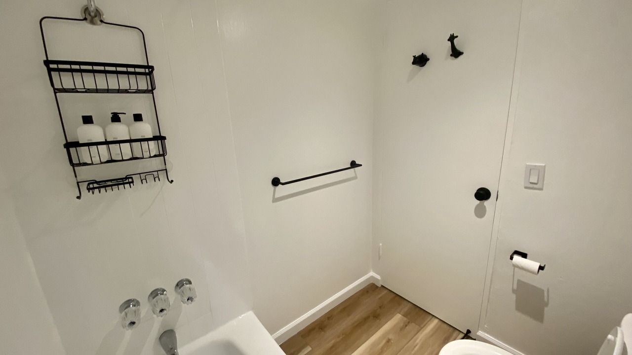 Photo of Bathroom in Deepwell Estates