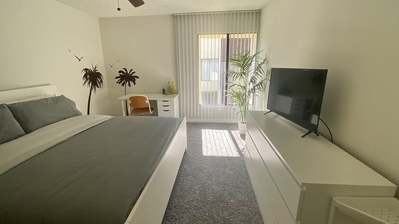 Photo of Bedroom in Deepwell Estates