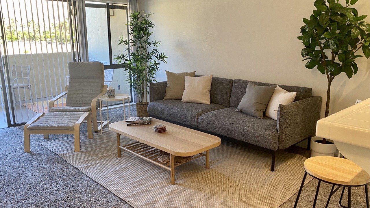 Photo of Livingroom in Deepwell Estates