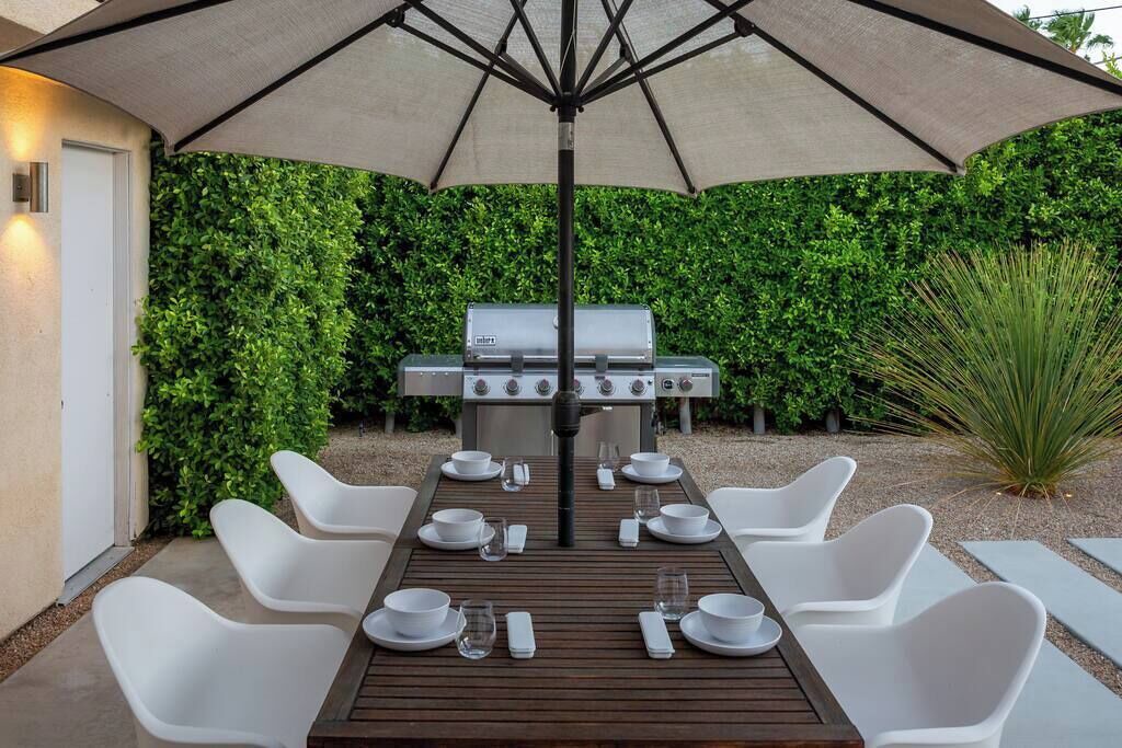 Photo of Outdoor in Racquet Club South